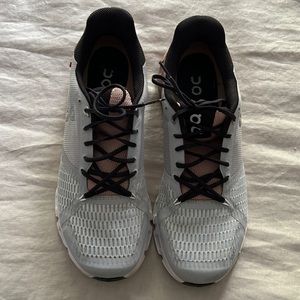 Women’s ON Running Cloudflyer Glacier/RoseBrown Size 10.5